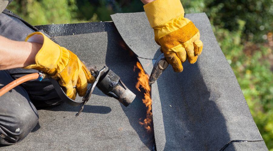 Expert Emergency Roof Repairs services in Nubieber, CA